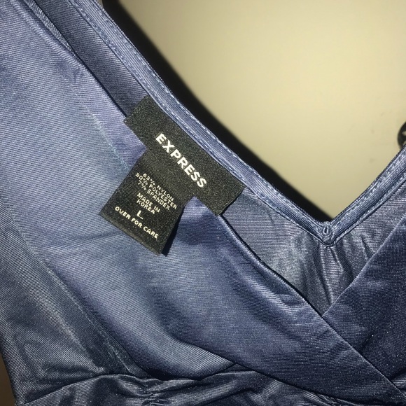 Express Top - Size L - Picture 2 of 3